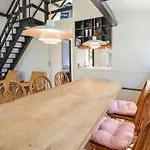 Vakantiehuis Lovely In Vaeggerlose With Kitchen Bøtø By